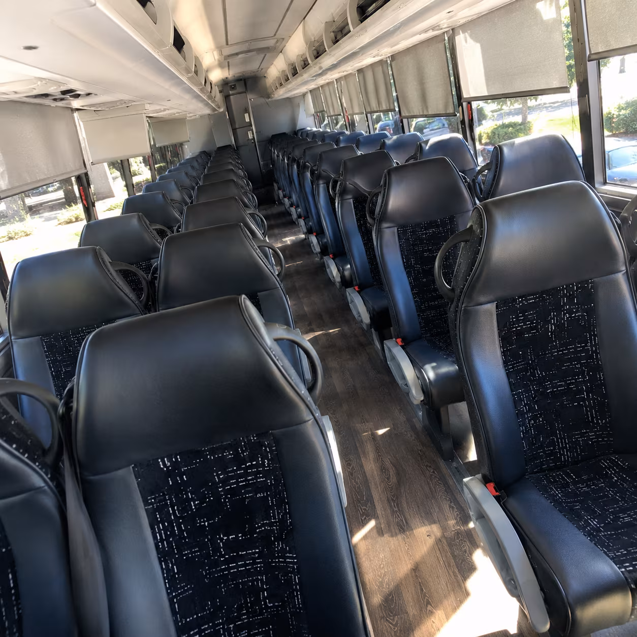 airport shuttle services for executive teams flying into gjt