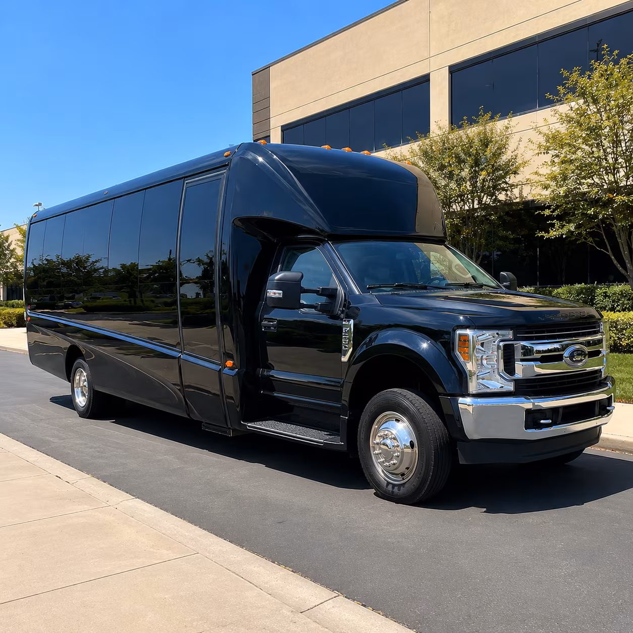 aurora bus rentals
