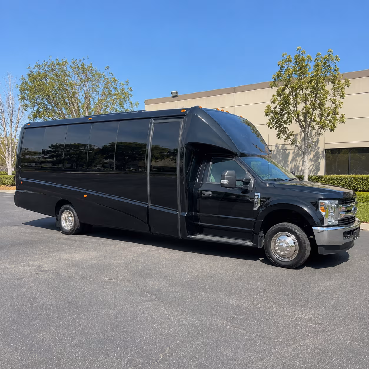 palisade wine country party bus rental