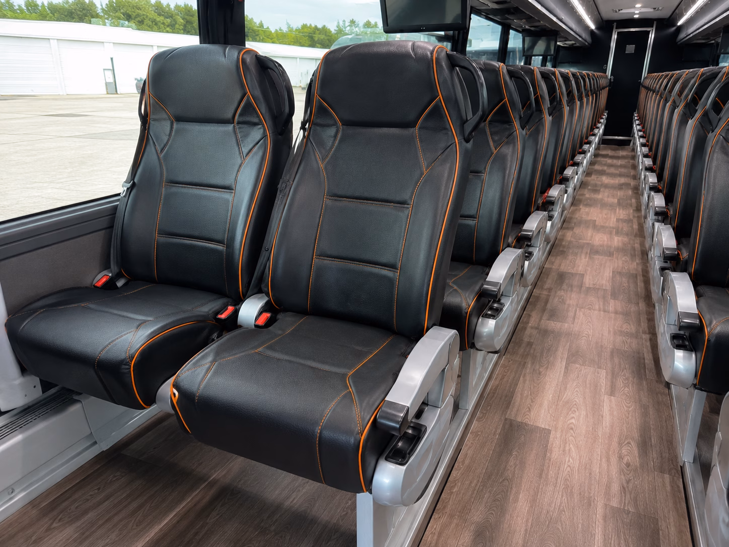 pueblo private bus rentals for pueblo concerts and festivals