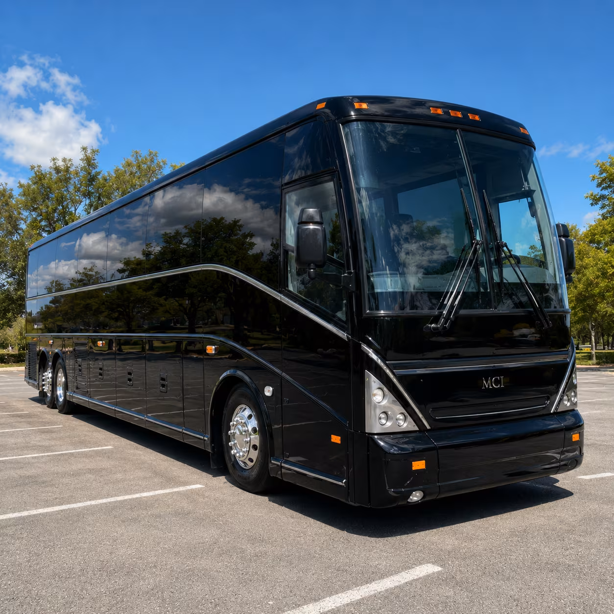 ski season shuttles from gjt to powderhorn and beyond